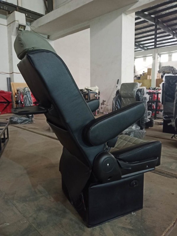 Giá xuất xưởng Ghế da cao cấp tùy chỉnh Sprinter Van cho xe Limos Van
